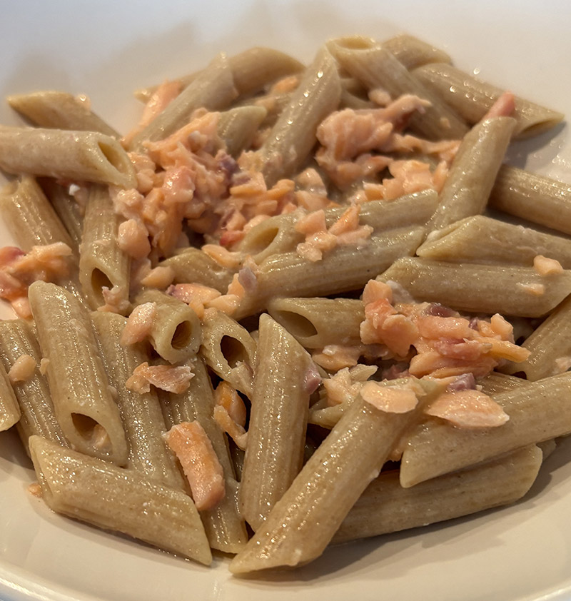 Pasta Cremosa al Salmone